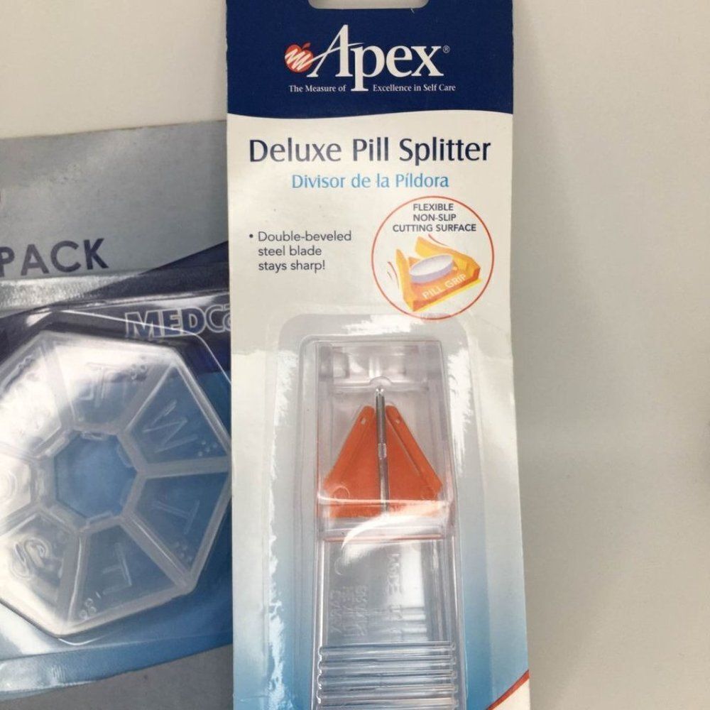 Weekly Pill Box Organizer (2) And Splitter - Picture 3 of 3